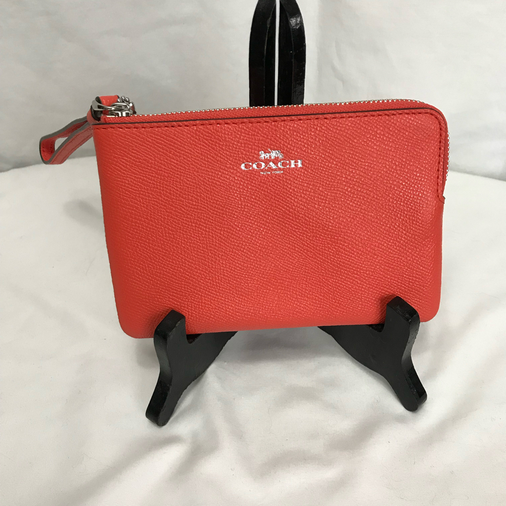 Coach Crossgrain Leather Corner Zip Wristlet Orange-Red EUC